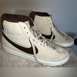 Nike Blazer ‘77 Premium Mid Rattan Light Chocolate